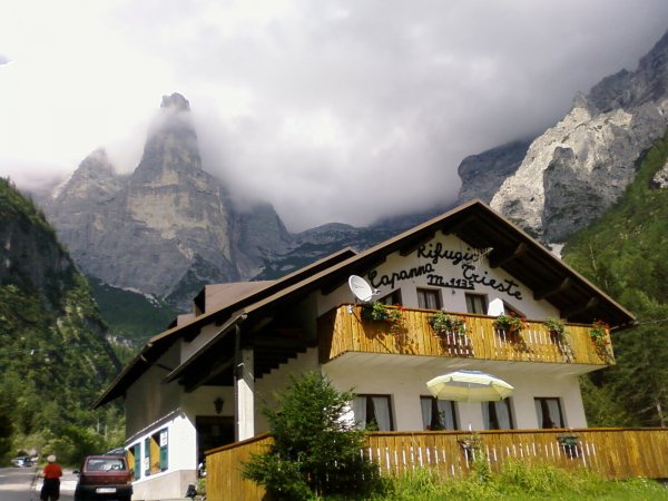 Rifugio Capanna Trieste
