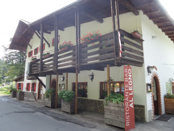 Info point
and Restaurant Al Legno