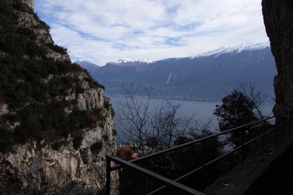 Panorama dal sentiero 267
sopra Campione del Garda