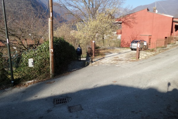 Crossing
and left fork