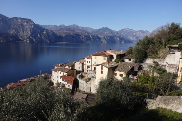 Vista su Castello
e panorama