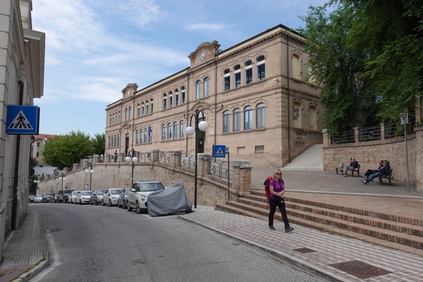 Camerano
Scuola Sperandio