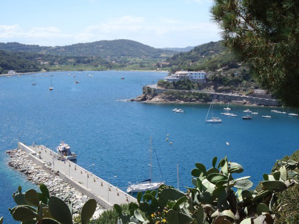 Vista poco prima di raggiungere Porto Azzurro