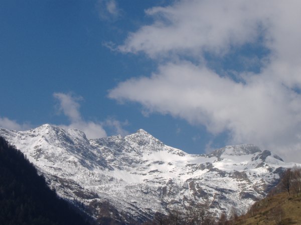 /treks/europe/it/co/lago-di-como/catena-del-gino/pizzo-di-gino.jpg