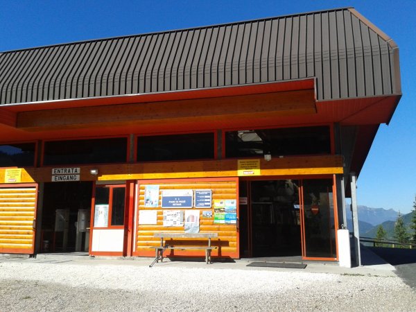 Cableway
upper station