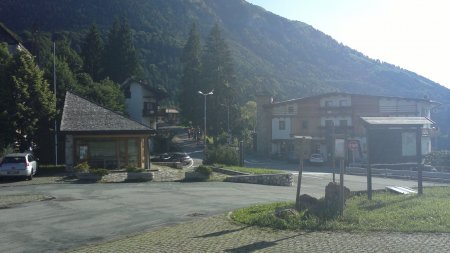 passo Croce d'Aune inizio dell'escursione