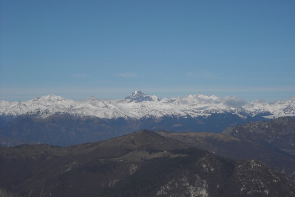 Panorama
towards the Adamello-Presanella