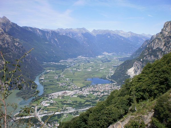 /treks/europe/it/so/valchiavenna-1.jpg
