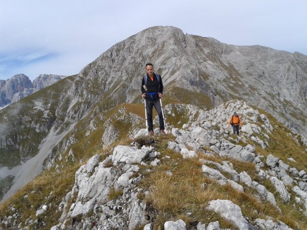 Secondary summit
