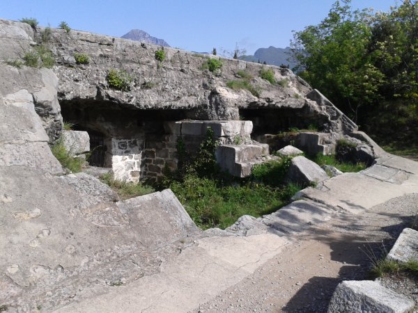 Batteria di mezzo
