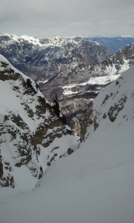 Vaio Bianco Nei pressi della bocchetta, guardando verso il basso