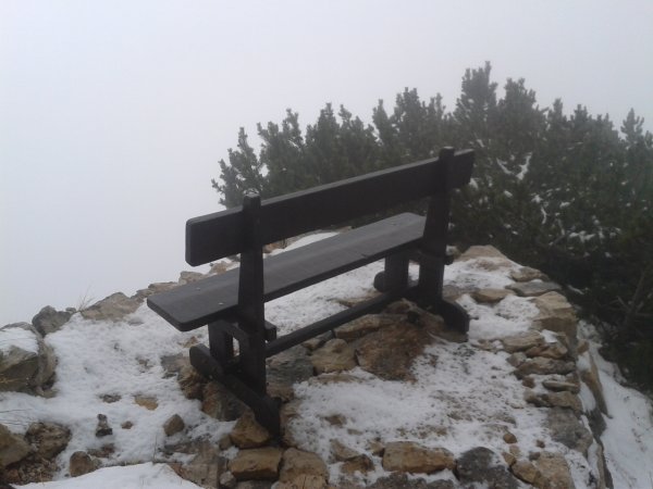 Bench
