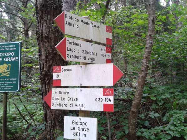 Le Grave
and fork