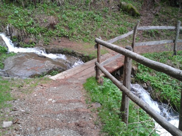 Small bridge
