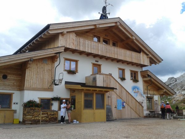 Rifugio Averau
