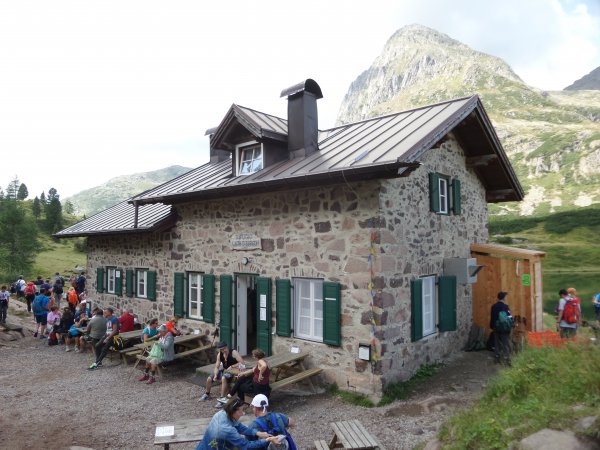 Rifugio Laghi Colbricon
