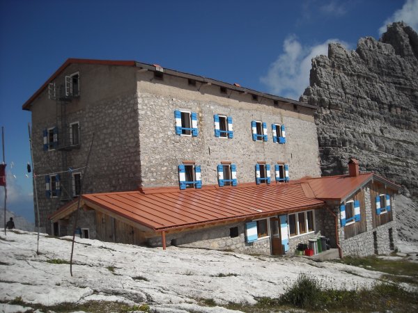 Rifugio Pedrotti
e Rifugio Tosa