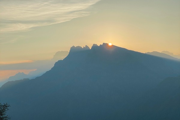 Alba sul Sottogruppo di Pape