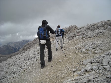 /treks/europe/it/bl/passo-falzarego/lagazuoi/piccolo-lagazuoi-kaiserjager/sentiero-6.jpg