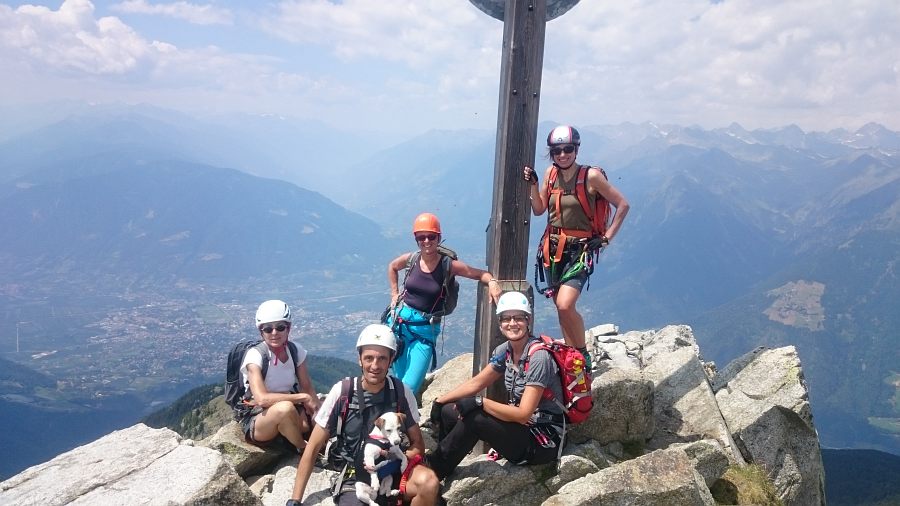 Cima con croce