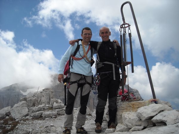 Cima con croce