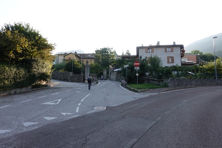 Bivio leggermente sinistra
Bivio leggermente sinistra