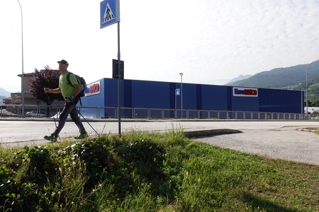 Bivio tutto sinistra
Bivio tutto sinistra