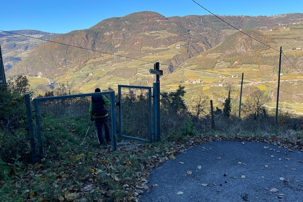 Bivio sinistra
per cancello