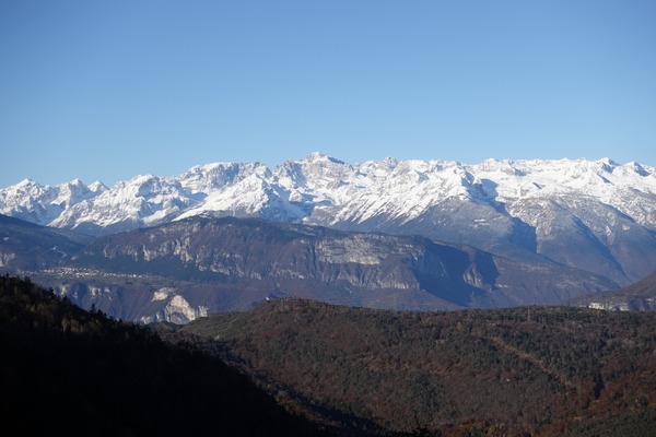 Panorama
verso le Dolomiti di Brenta