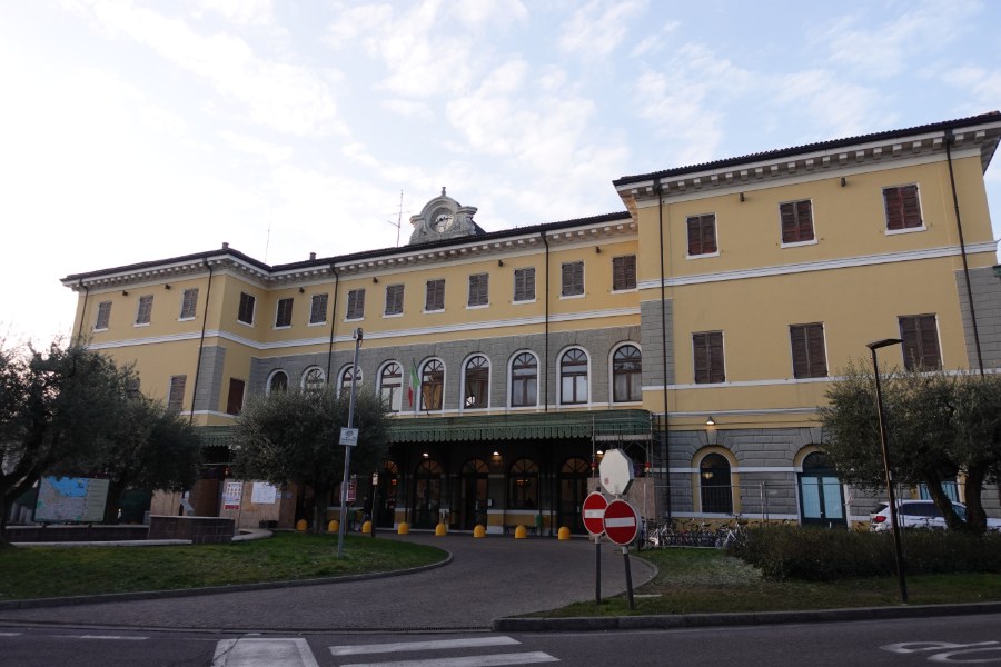 Stazione ferroviaria