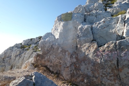 Targa
e deviazione per Ferrata delle Taccole