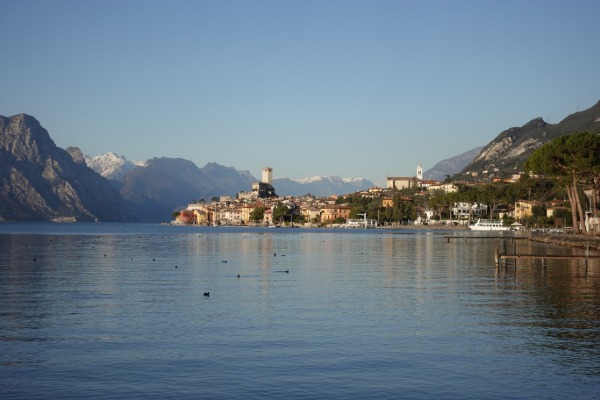 Vista su Malcesine
dal lungolago