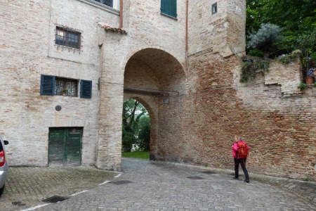 Jesi
Porta Bersaglieri