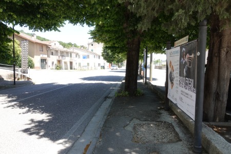 Serra San Quirico
verso il passaggio a livello