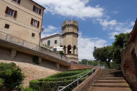 Polverigi
Torre di Piazza Ragnini