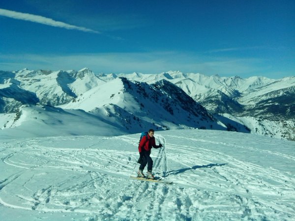 /treks/europe/it/cn/alpi-monviso/gruppo-marchisa/monte-cugulet/in-vetta/image.jpg