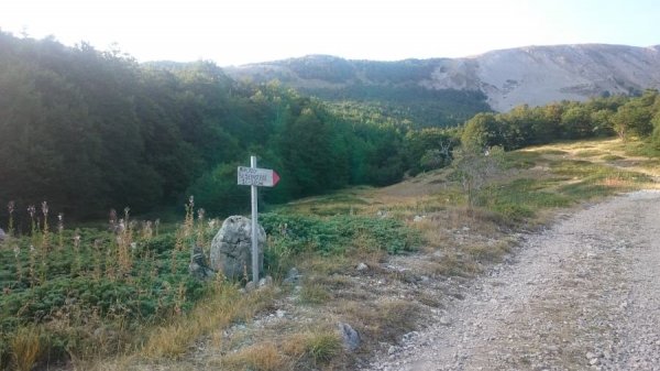 Indicazione
per il rifugio Sebastiani