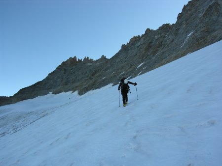 /treks/europe/it/ao/alpi-graie/massiccio-del-gran-paradiso/gran-paradiso-est/ghiacciaio/image.jpg