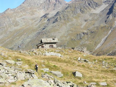 /treks/europe/it/ao/alpi-graie/massiccio-del-gran-paradiso/gran-paradiso-est/herbetet.jpg