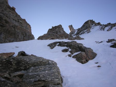 /treks/europe/it/ao/alpi-graie/massiccio-del-gran-paradiso/gran-paradiso-est/la-rampa-per-il-bonney.jpg