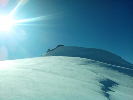 /treks/europe/it/ao/alpi-pennine/monte-rosa/capanna-margherita/in-vista-della-capanna/image.jpg