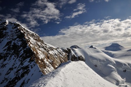 /treks/europe/it/ao/alpi-pennine/monte-rosa/lyskamm-traversata/la-vetta.jpg