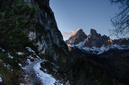 Cristallo sud-est 2 Vista al tramonto dal sent. 215 del m.te Cristallo. 