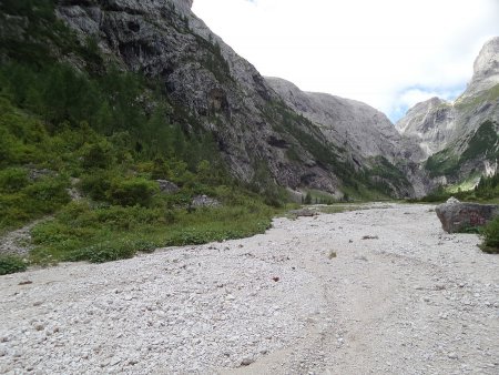 Bivio per Viaz del Bus a Pian delle Comelle