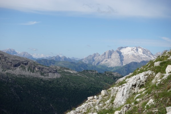 Panorama
con la Marmolada