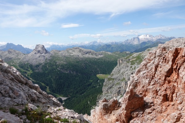 Panorama
dall'uscita della galleria