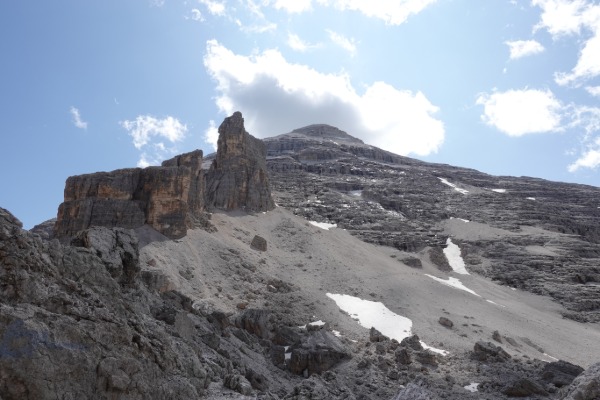 Tofana di Rozes
vista dal Rifugio Giussani