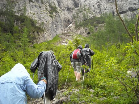 /treks/europe/it/bl/val-biois/val-gares/viaz-del-bus/sentiero-3.jpg