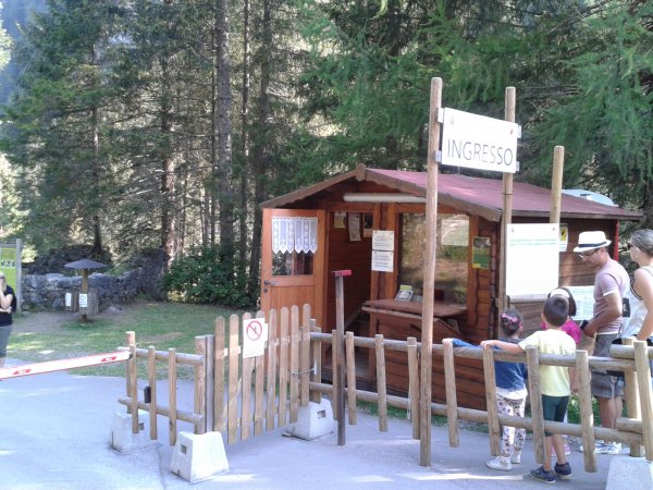 Ingresso Serrai
lato Malga Ciapela, a pagamento