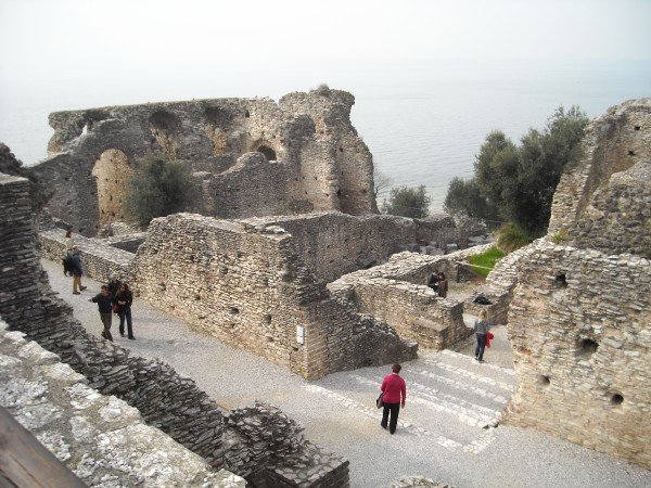 /treks/europe/it/bs/lago-di-garda/sirmione/grotte-di-catullo/dscn3961/image.jpg